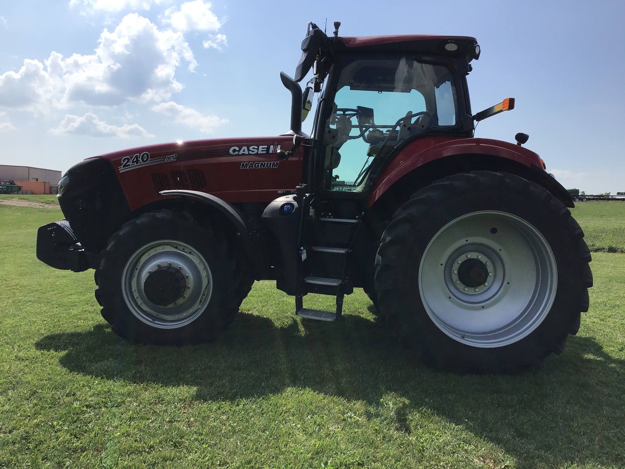 Used 2024 Case IH Magnum 240 CVX AFS Row Crop Tractors at Koenig Equipment in Greensburg, IN - PhotoXL4