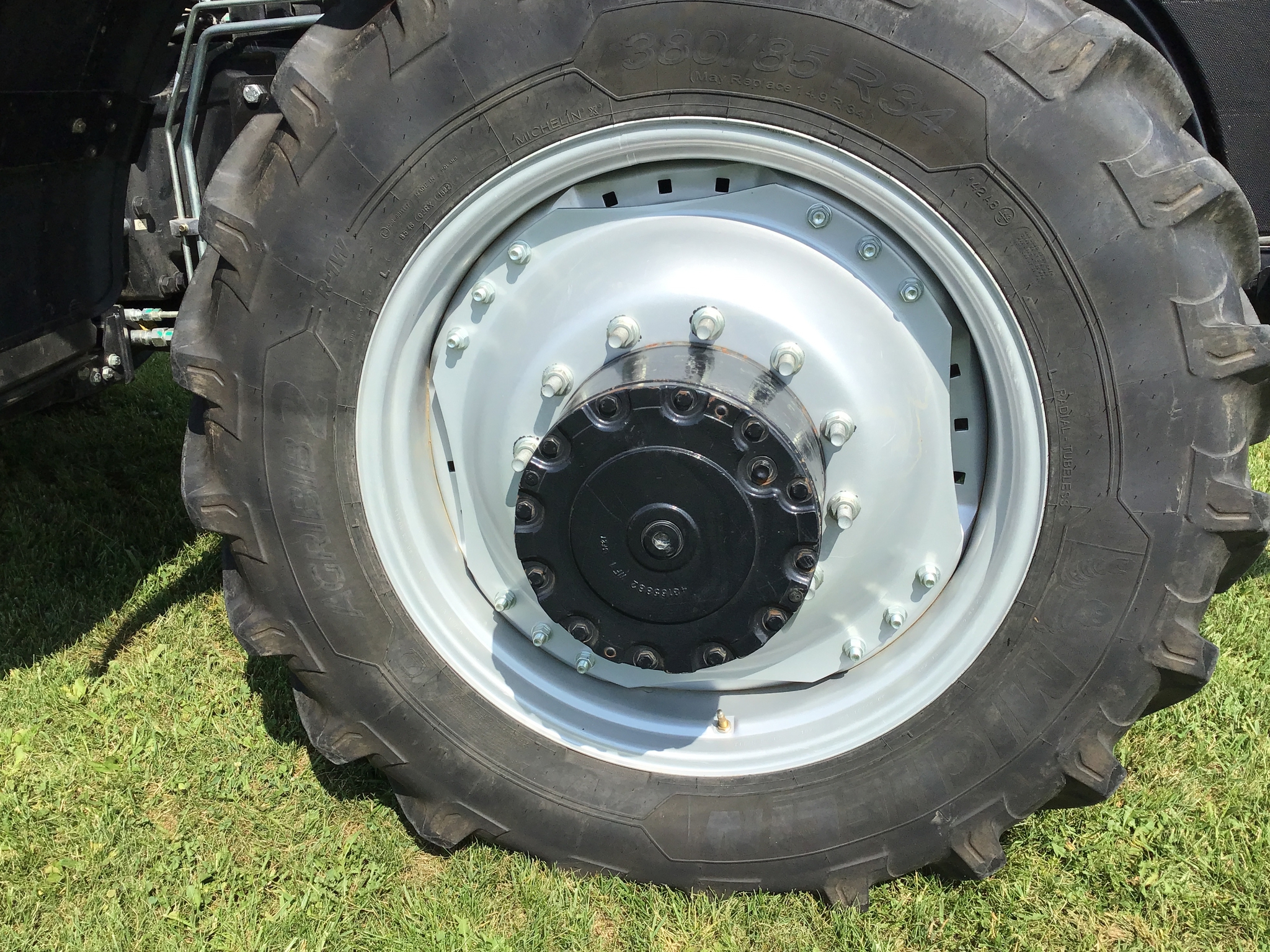 Used 2024 Case IH Magnum 240 CVX AFS Row Crop Tractors at Koenig Equipment in Greensburg, IN - PhotoXL20