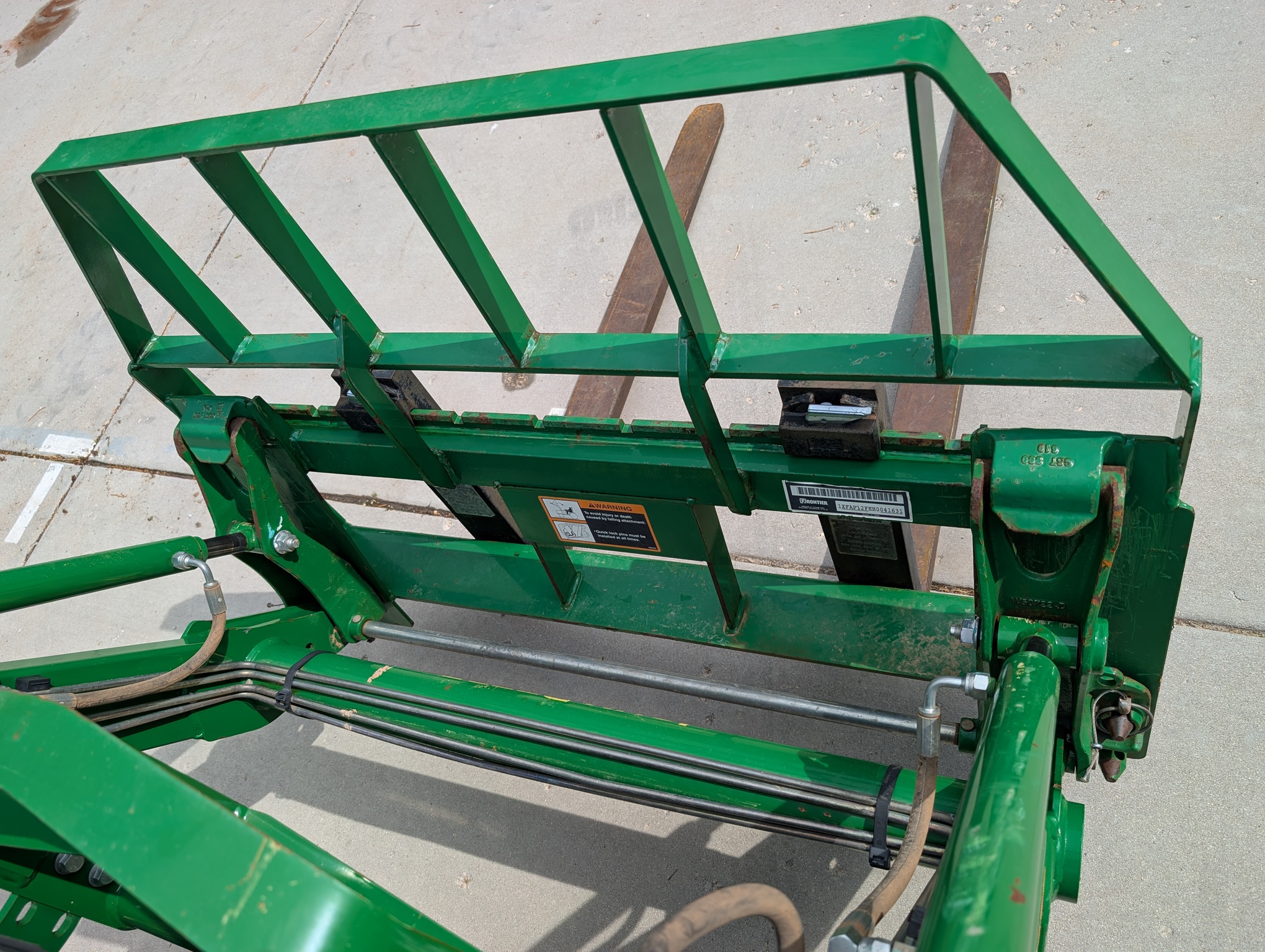 2018 John Deere 3025E Image 32