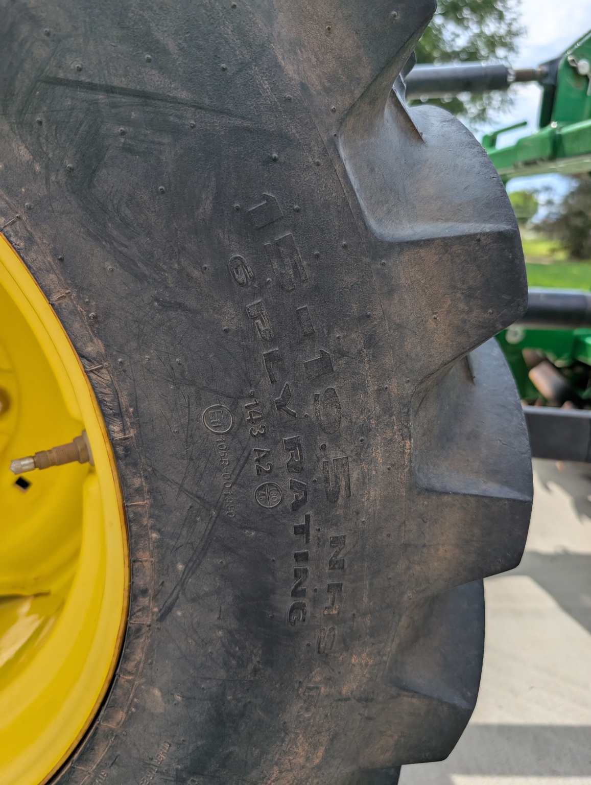 2018 John Deere 3025E Image 18