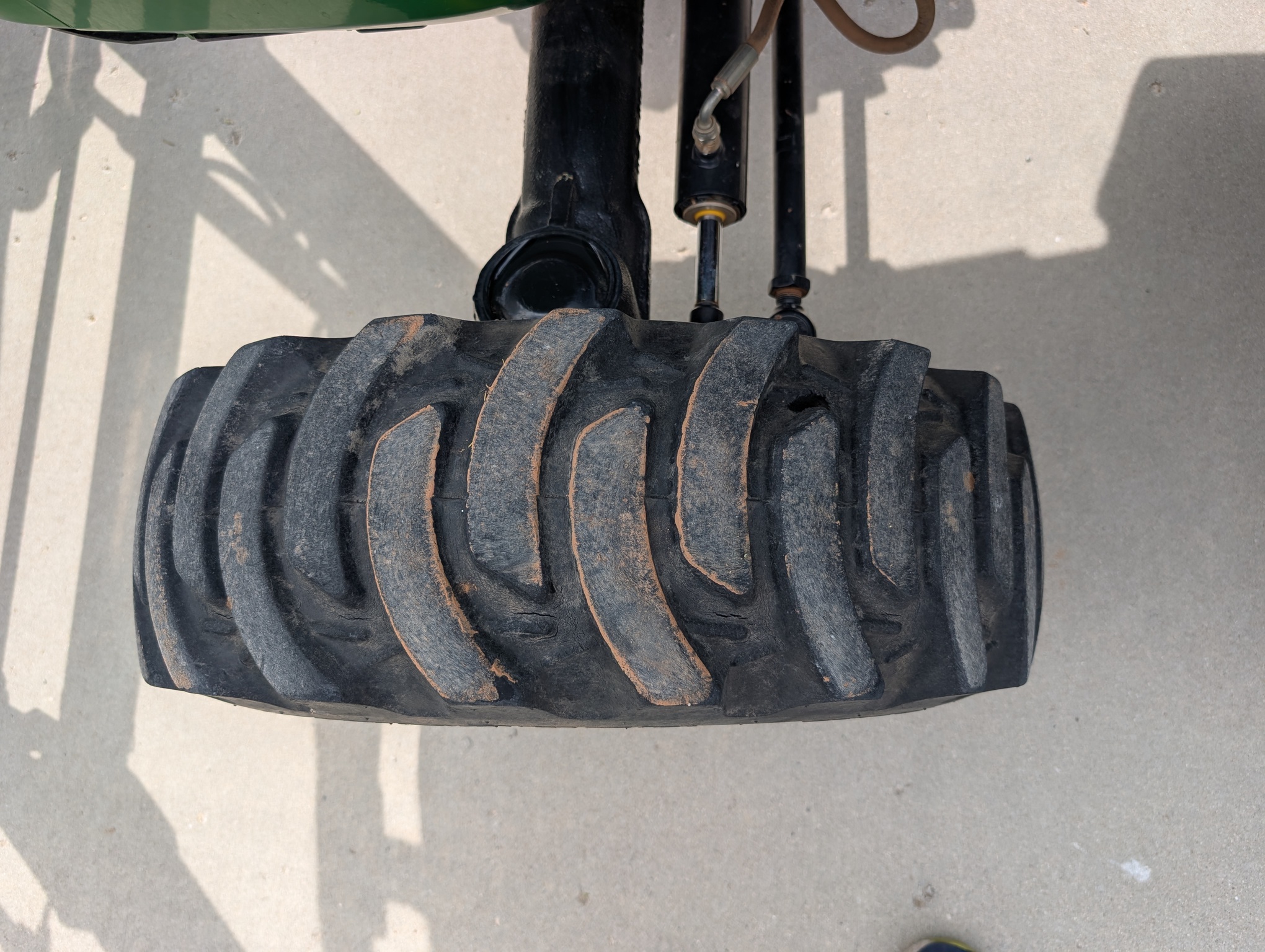 2018 John Deere 3025E Image 24
