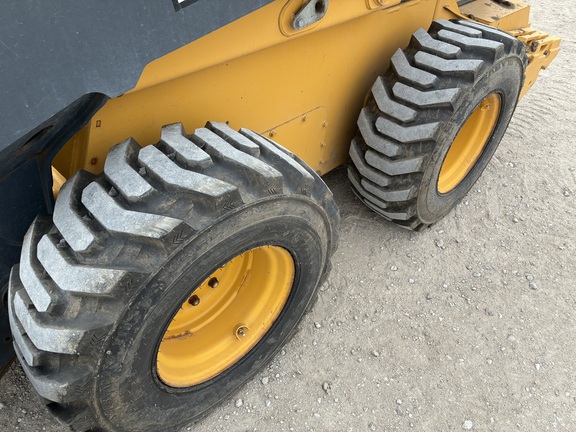 2023 John Deere 330G (5th thumbnail)