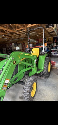 Photo of 2019 John Deere 3032E