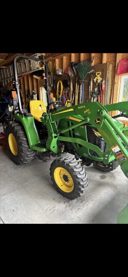 2019 John Deere 3032E