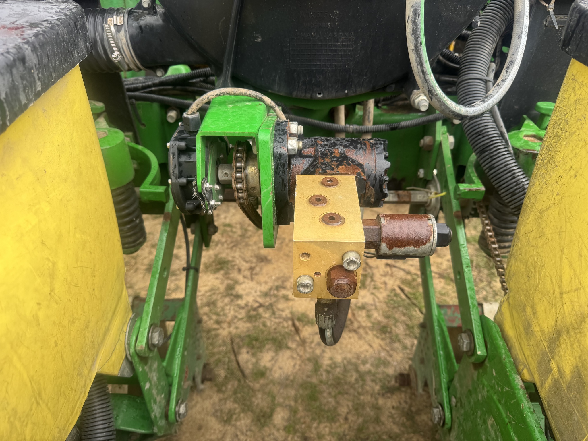 2016 John Deere 1705 Image 5