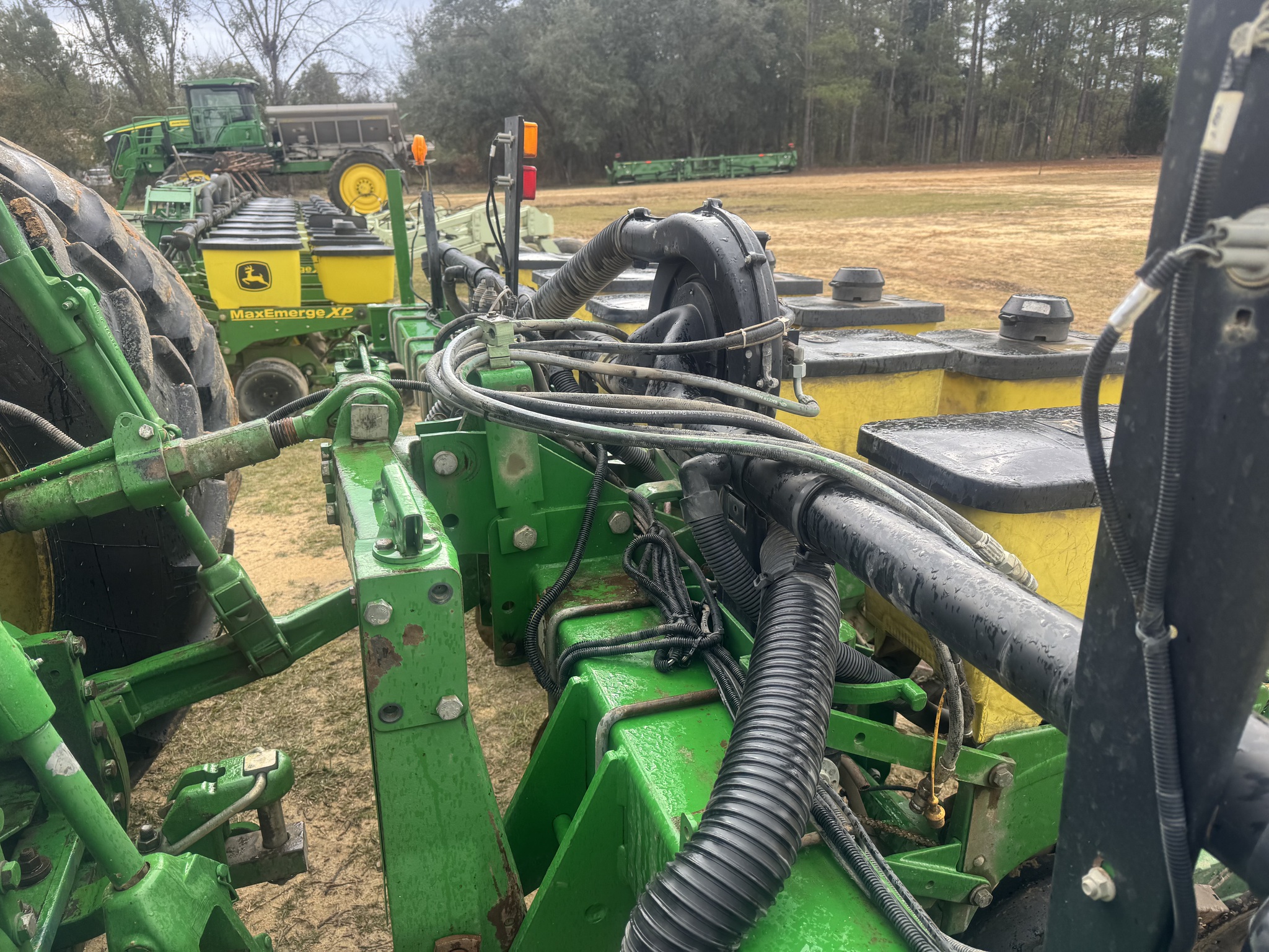 2016 John Deere 1705 Image 6
