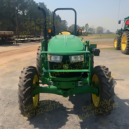 2022 John Deere 5045E Picture 2 2022 John Deere 5045E-2