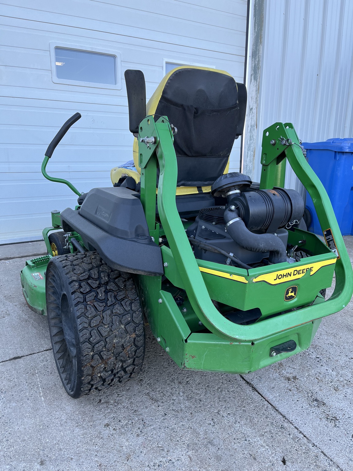 2022 John Deere Z740R Image 5