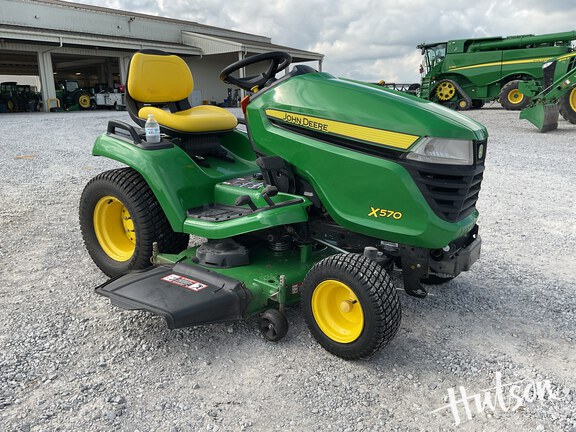 Photo of 2024 John Deere X570