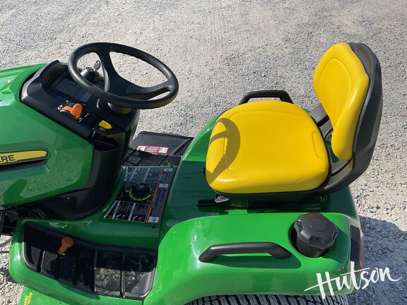 Photo of 2024 John Deere X570
