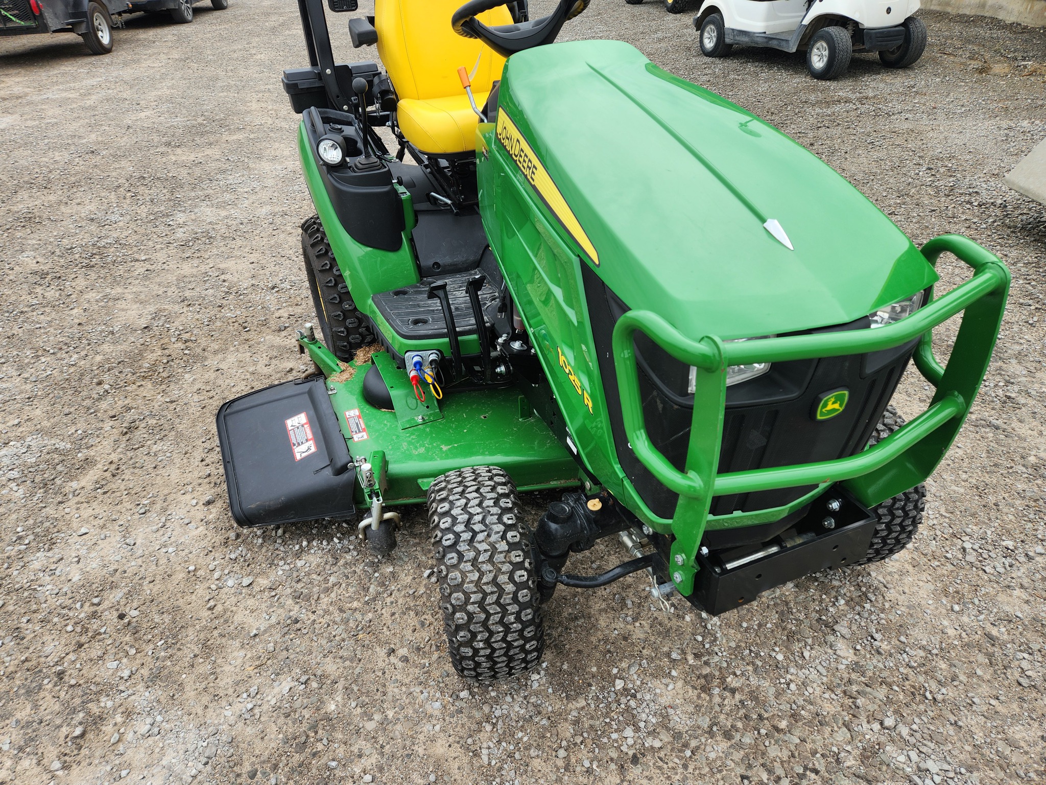 2022 John Deere 1025R Image 4