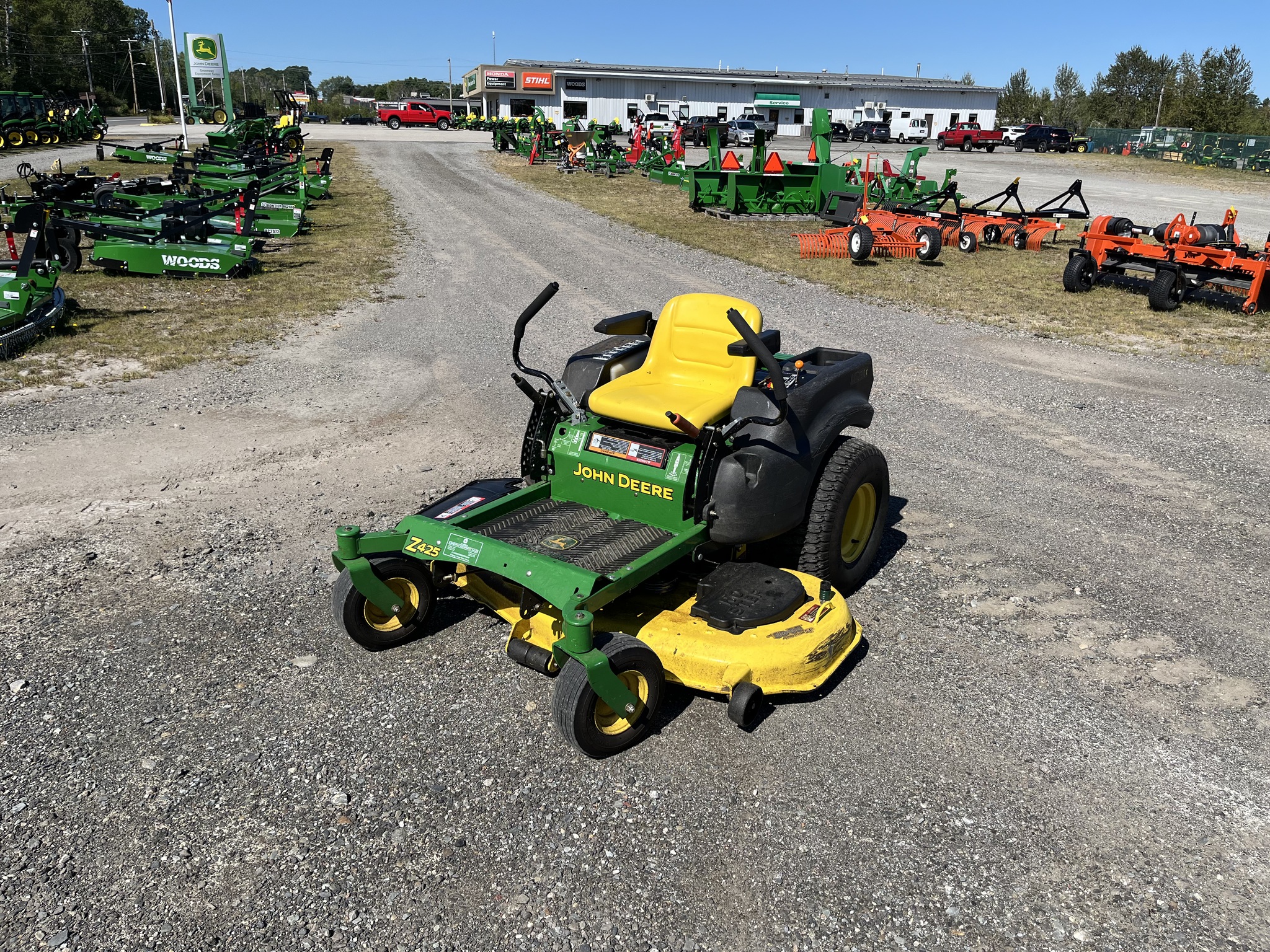 2010 John Deere Z425 Image 1