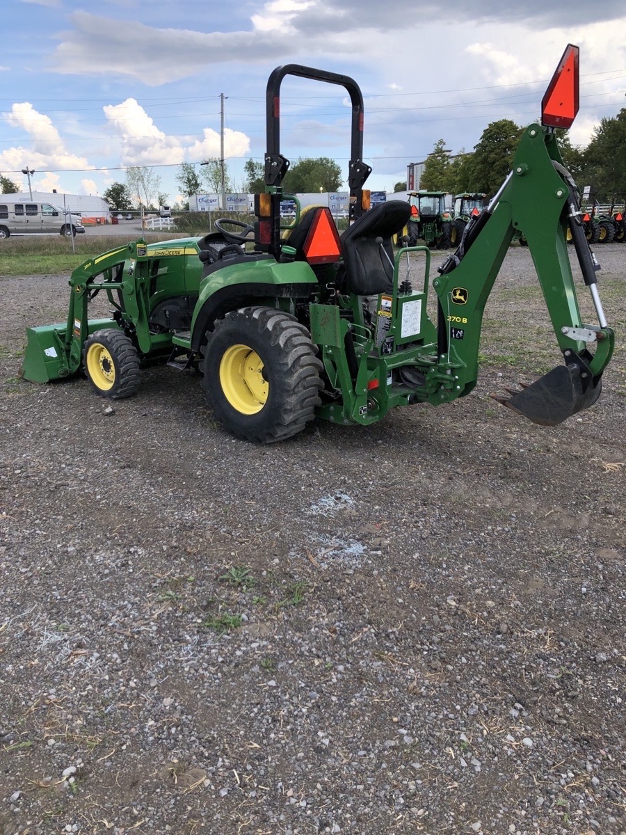2019 John Deere 2038R Image 6