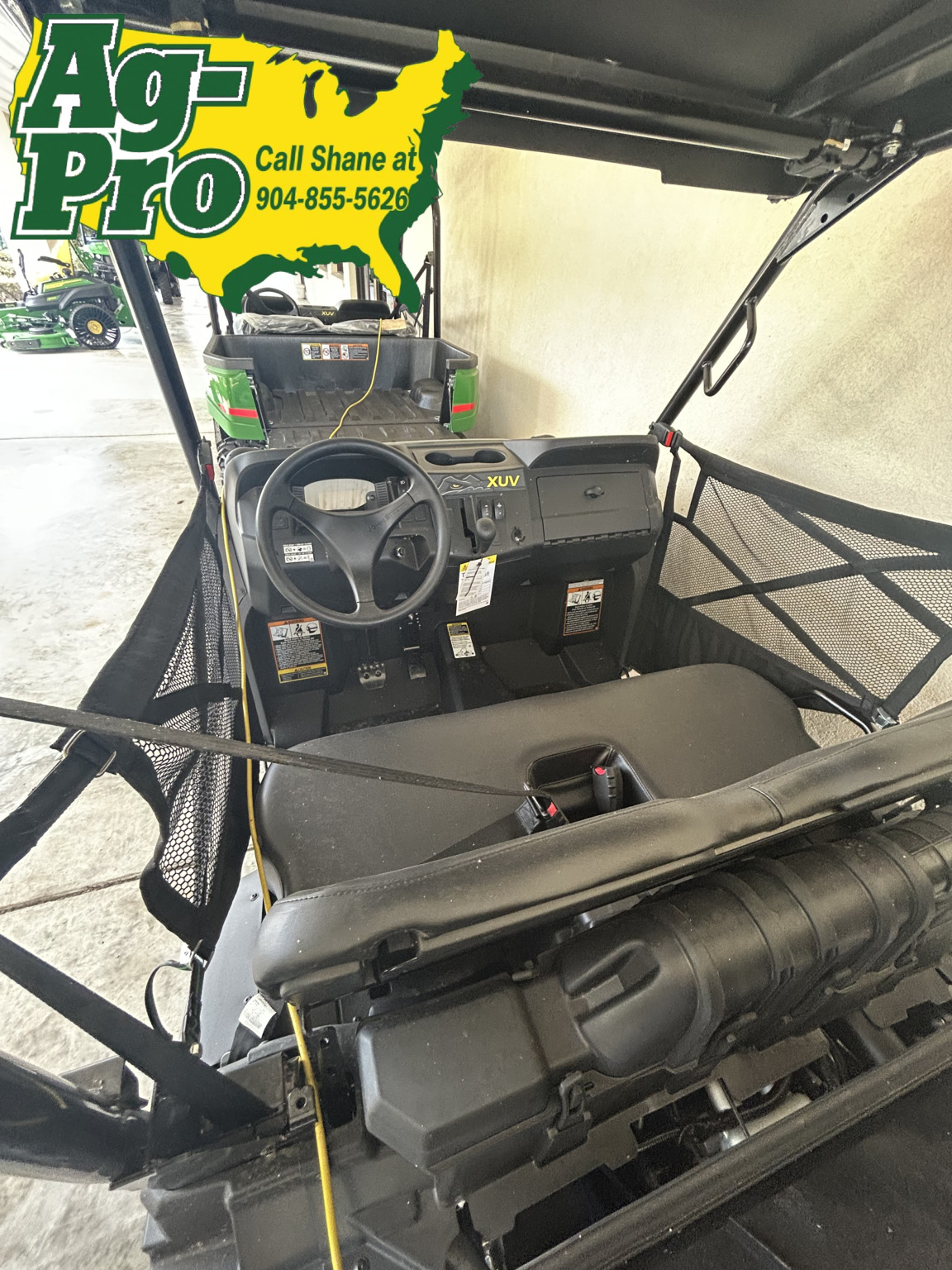 2025 John Deere XUV590M Image 4