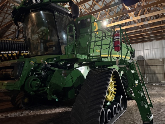 2024 John Deere S780 - Photo11