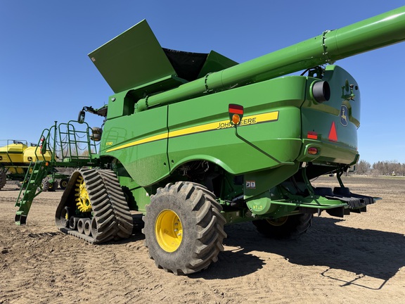 2024 John Deere S780 - Photo5