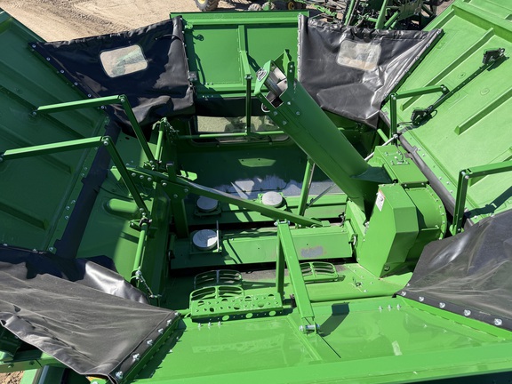 2024 John Deere S780 - Photo41