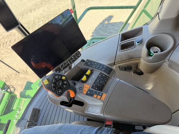 2024 John Deere S780 - Photo46