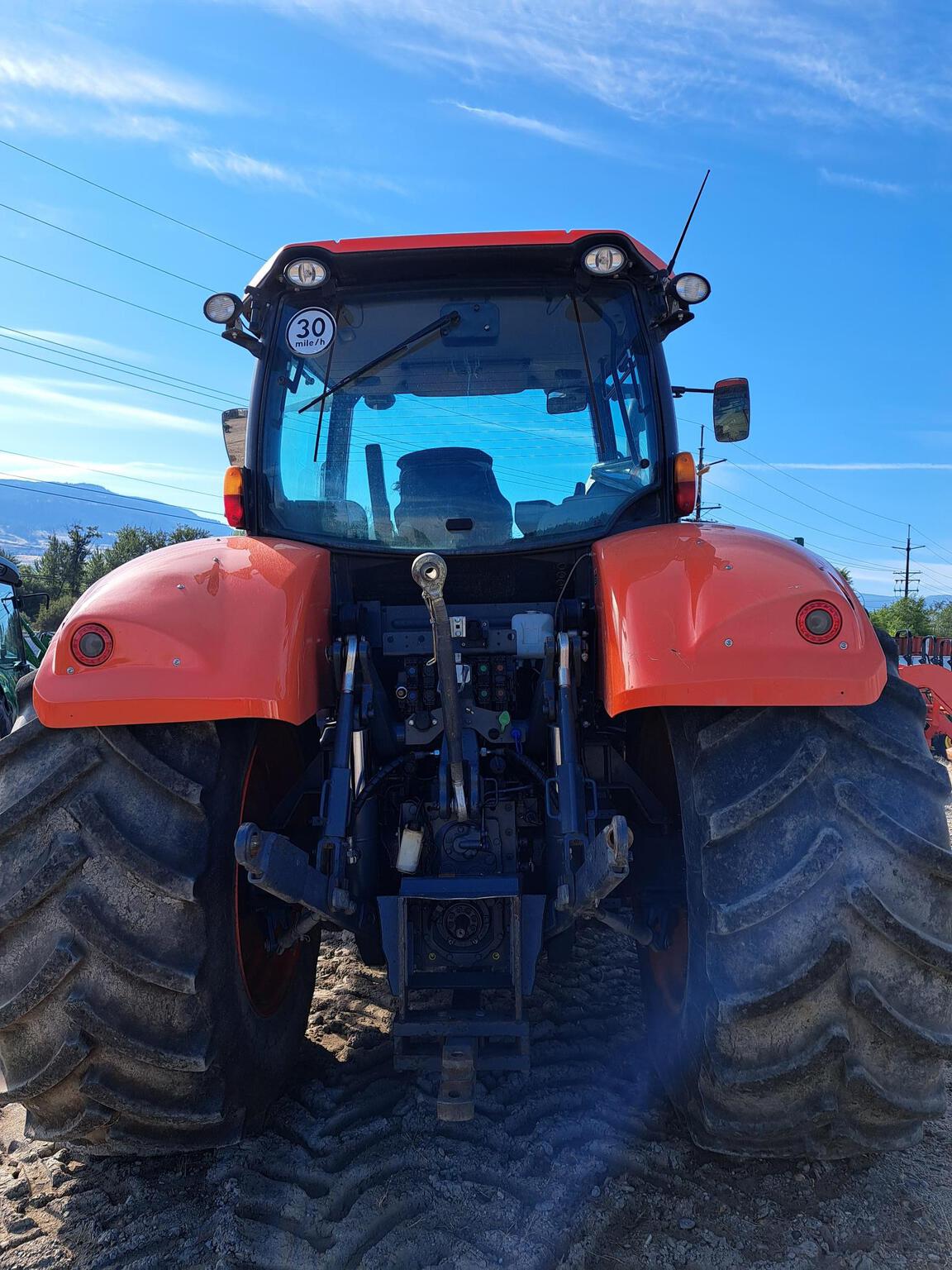 2018 Kubota M7-151 Image 7