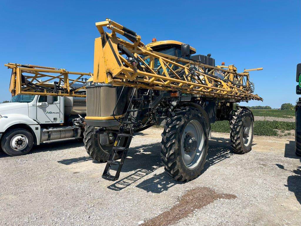 2015 RoGator RG1100B Image 2