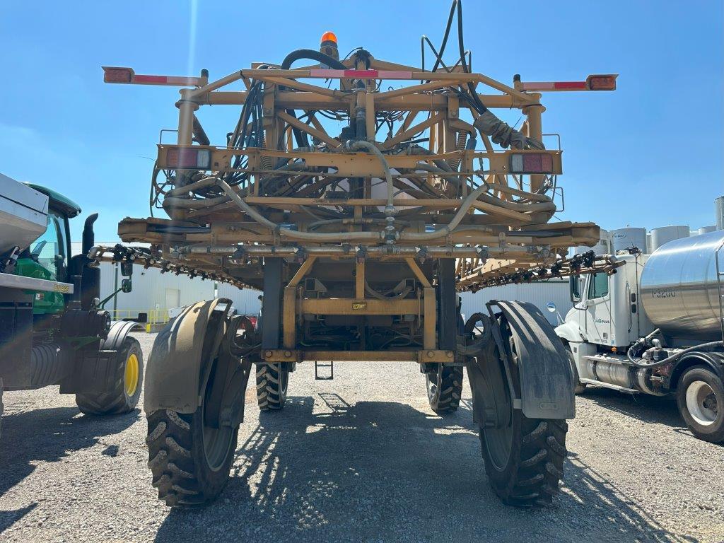 2015 RoGator RG1100B Image 5