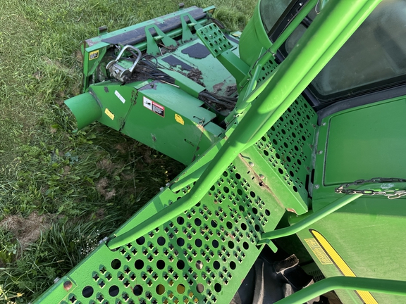 Photo of 2005 John Deere 9660 STS