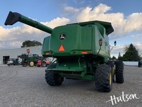 Photo of 2005 John Deere 9660 STS