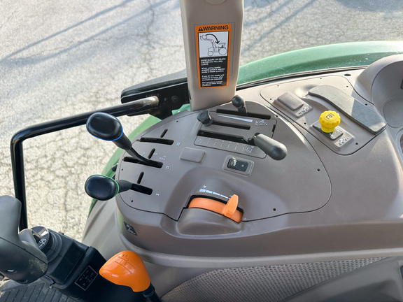 2024 John-Deere 5100E