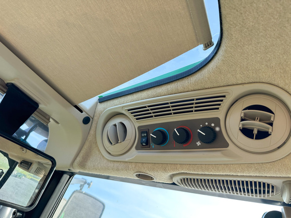 2024 John-Deere 5100E