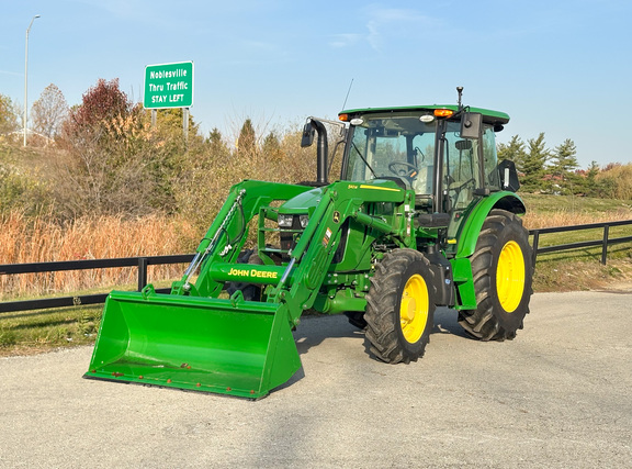2024 John-Deere 5100E