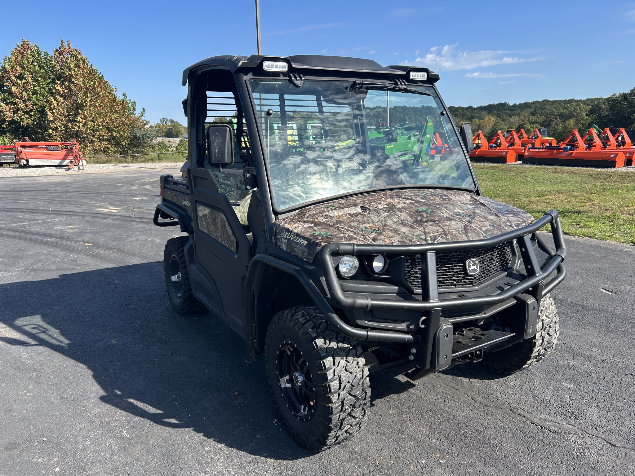  2022 John Deere XUV 835M at Heritage Tractor in Anderson, MO