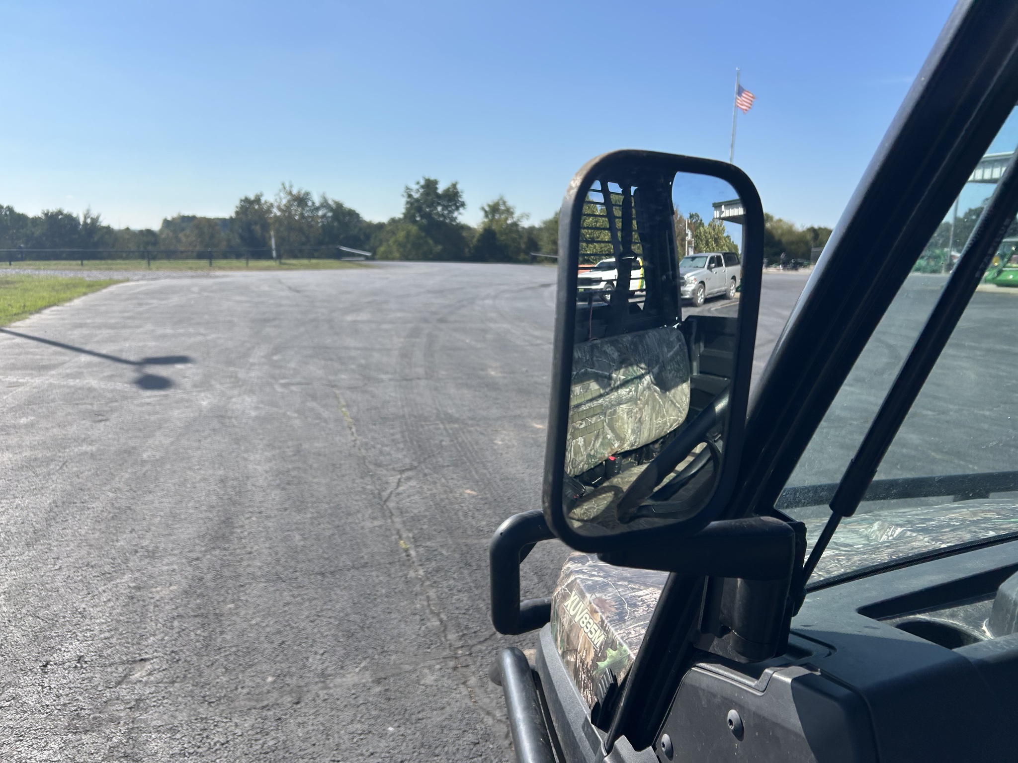  2022 John Deere XUV 835M at Heritage Tractor in Anderson, MO