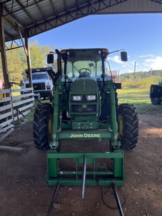 2018 John Deere 5090M