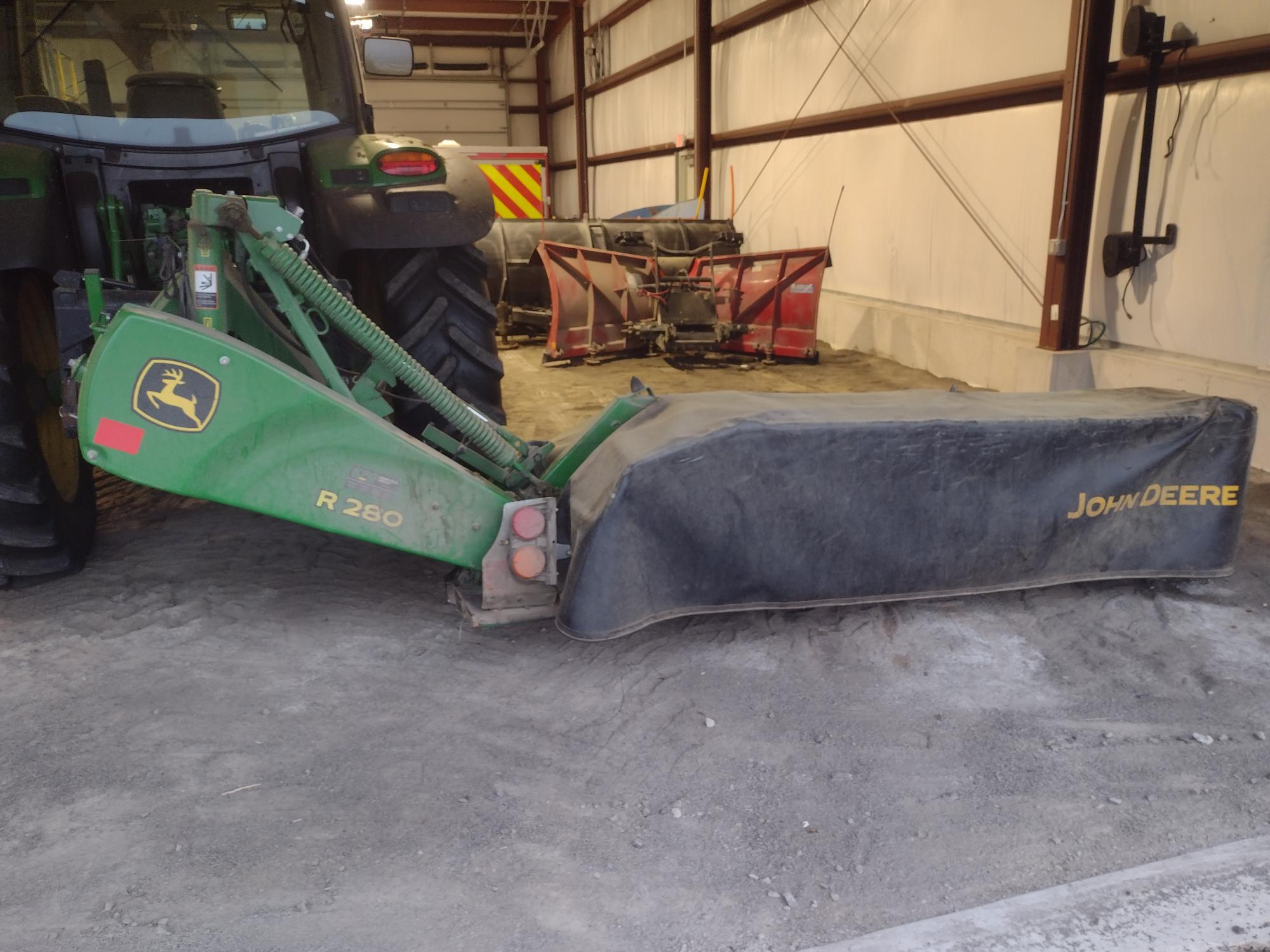 2022 John Deere R280 Image 1