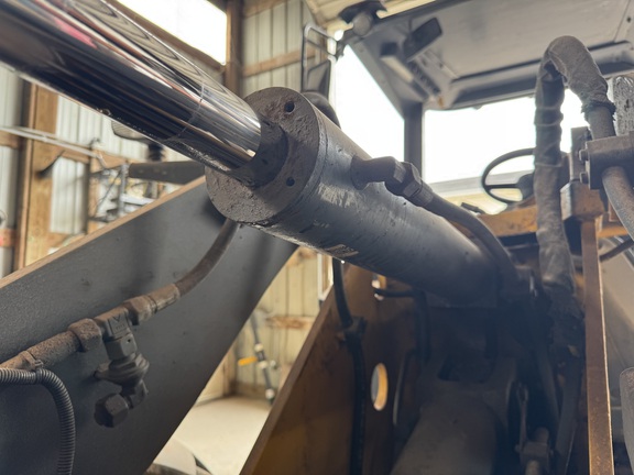 Photo of 2015 John Deere 204K