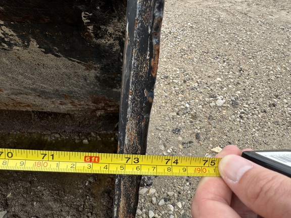 Photo of 2015 John Deere 204K