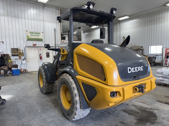 Photo of 2015 John Deere 204K