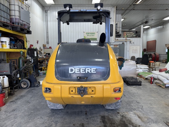 Photo of 2015 John Deere 204K