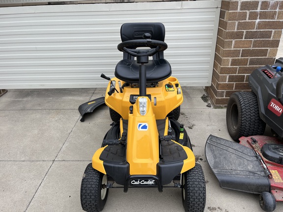2022 Cub Cadet CC30 H - Photo2