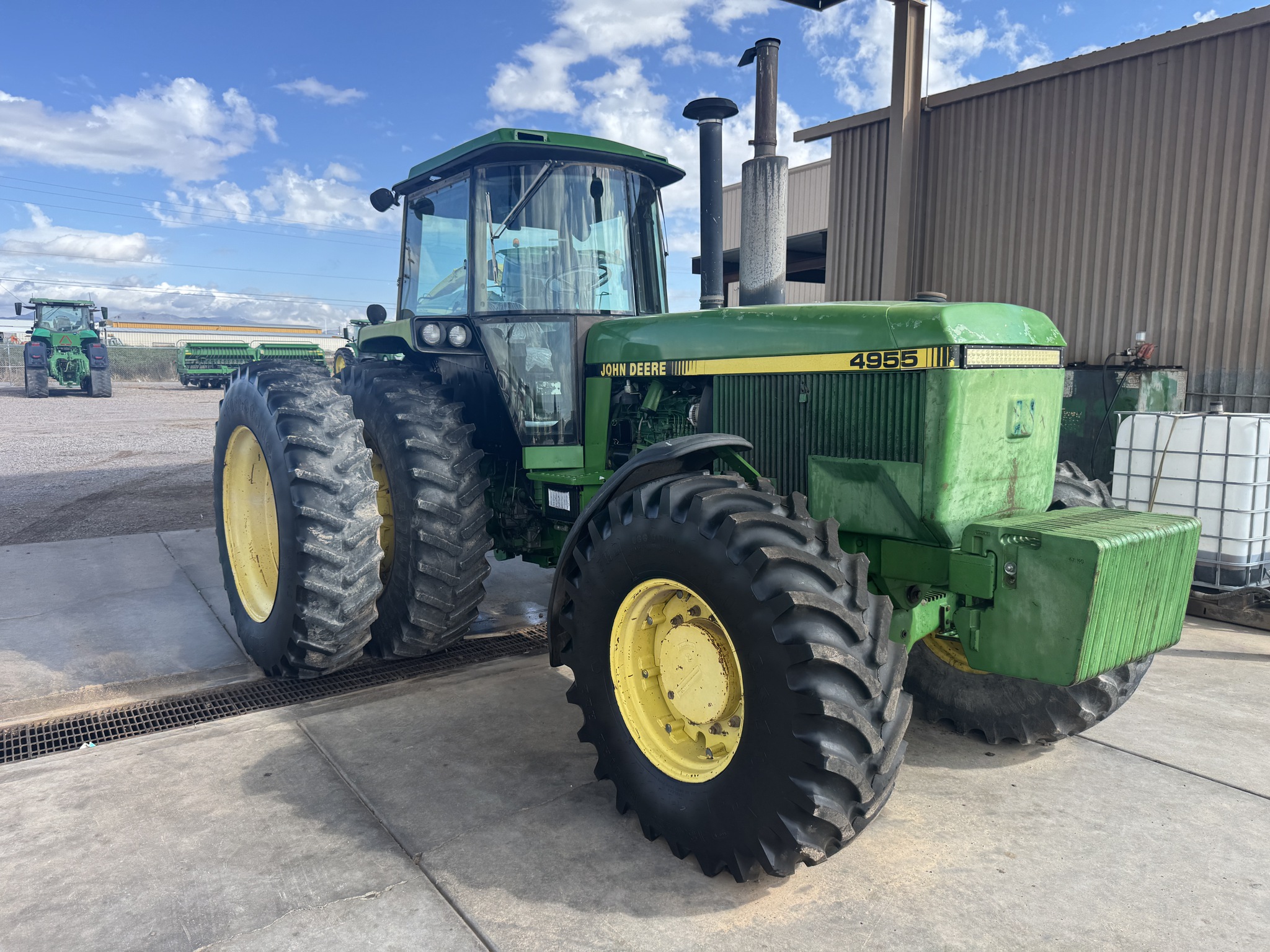 1990 John Deere 4955 Image 8