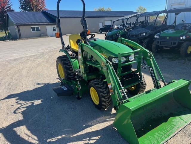 2012 John Deere 2320 Image 4