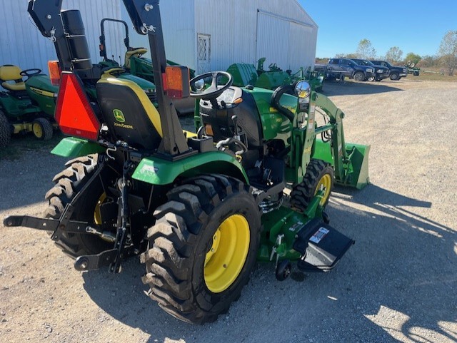 2012 John Deere 2320 Image 6