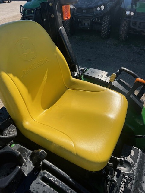 2012 John Deere 2320 Image 7