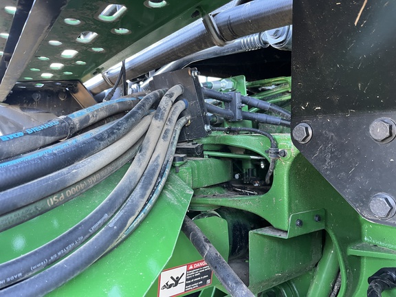 Used 2025 John Deere 9RX 830 Track Tractors at Horizon Ag & Turf in High Prairie, AB - Photo9