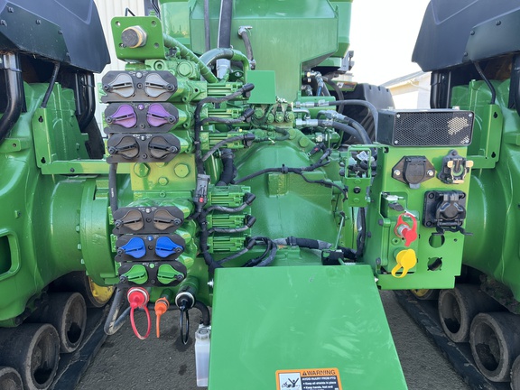 Used 2025 John Deere 9RX 830 Track Tractors at Horizon Ag & Turf in High Prairie, AB - Photo11