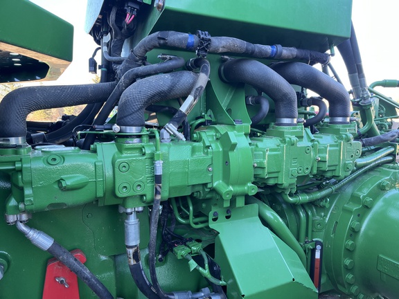 Used 2025 John Deere 9RX 830 Track Tractors at Horizon Ag & Turf in High Prairie, AB - Photo15