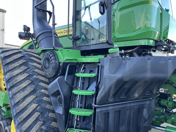 Used 2025 John Deere 9RX 830 Track Tractors at Horizon Ag & Turf in High Prairie, AB - Photo18