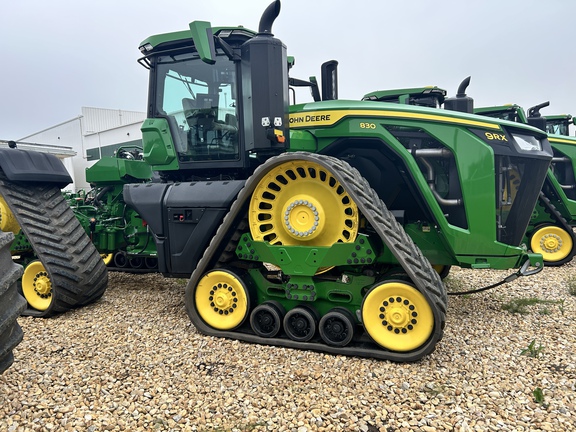 Used 2025 John Deere 9RX 830 Track Tractors at Horizon Ag & Turf in High Prairie, AB - Photo2