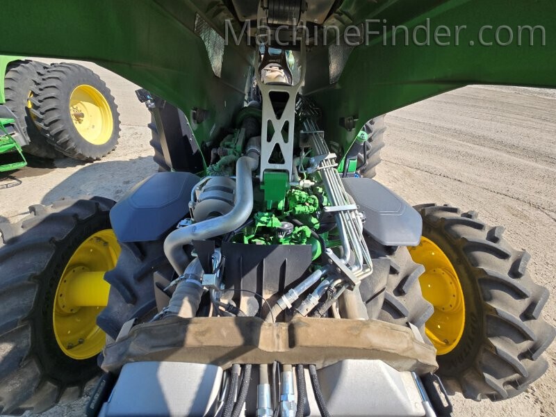2024 John Deere 8R 370 Image 7