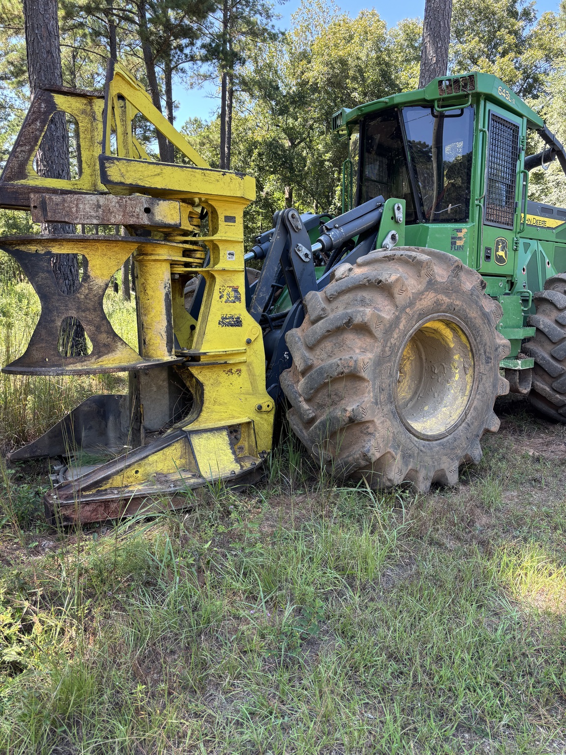 2022 John Deere 643L-II Image 6